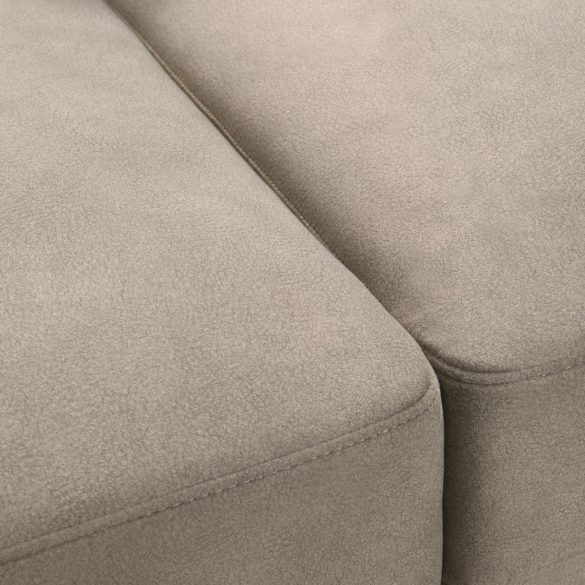 Yvonne - 2-Piece Living Room Set (Sofa & Loveseat)