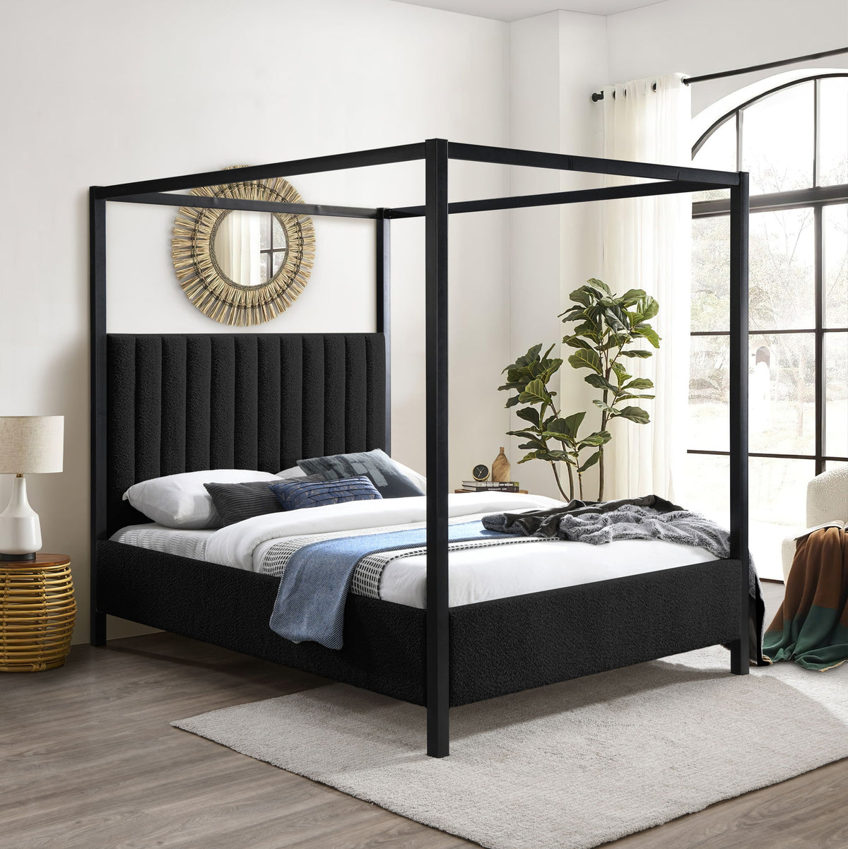 Kelly - Bed