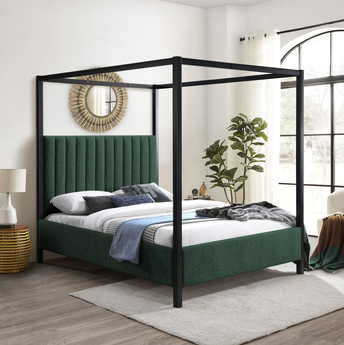 Kelly - Bed