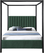 Kelly - Bed