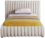 Nico - Bed