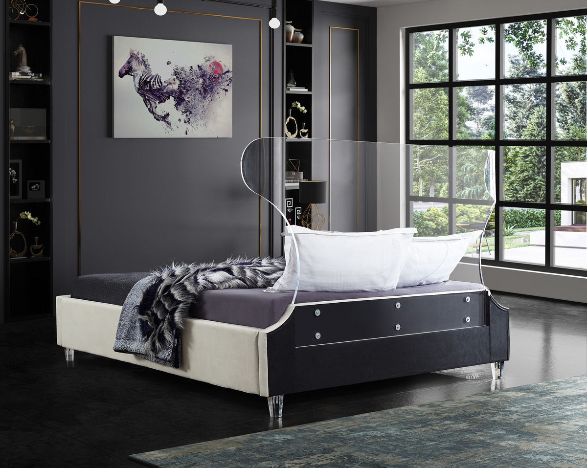 Ghost - Bed