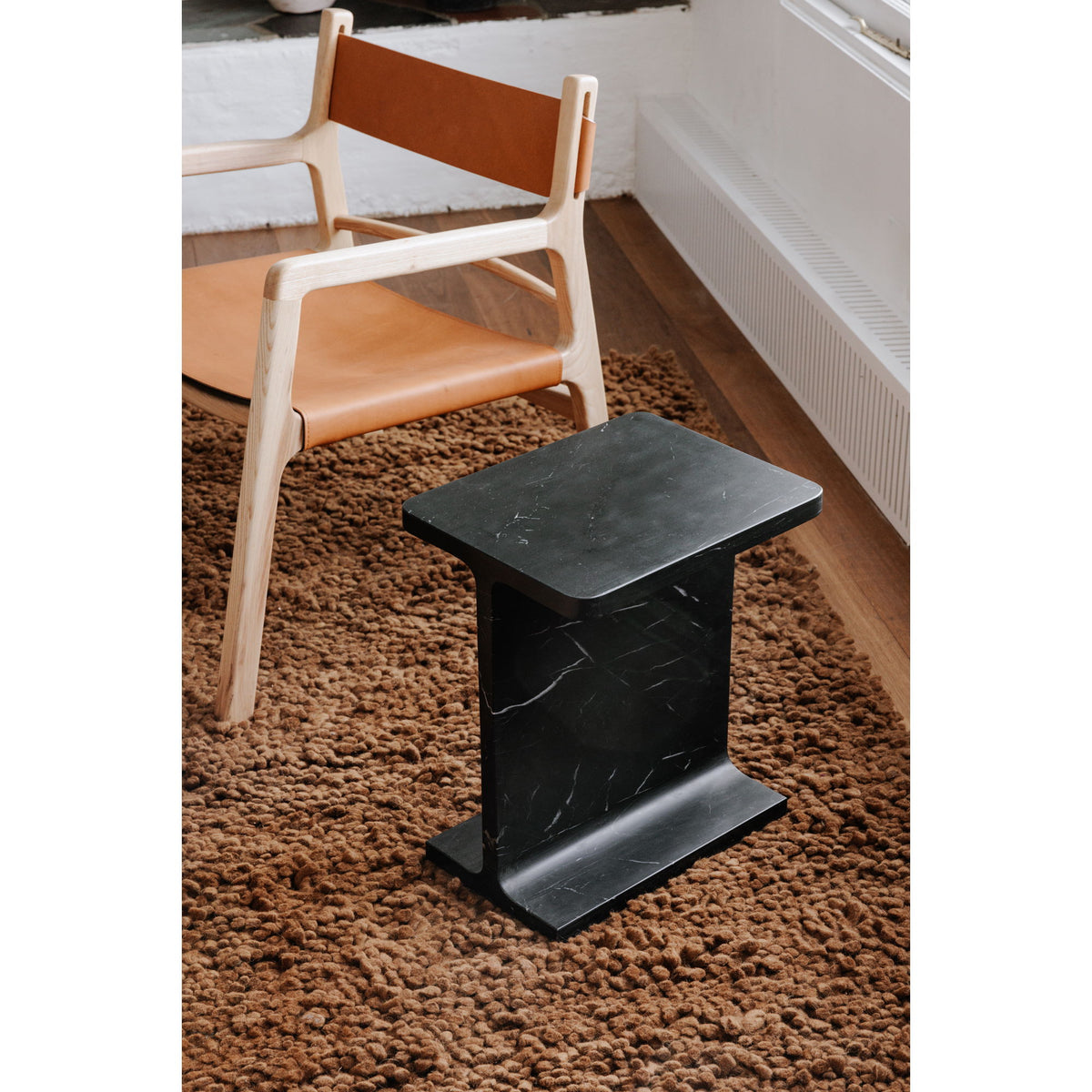 Tullia - Accent Table - Black