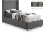 Royce - Bed