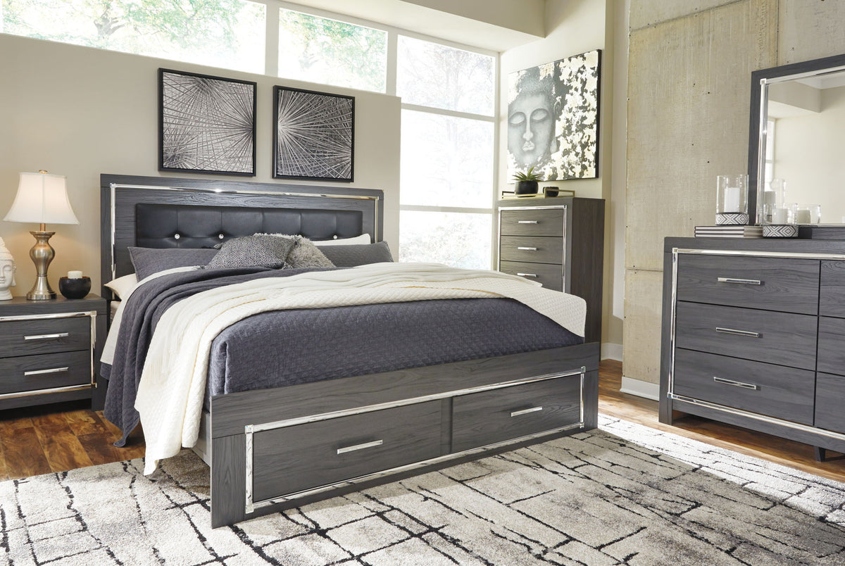Lodanna - Panel Bed