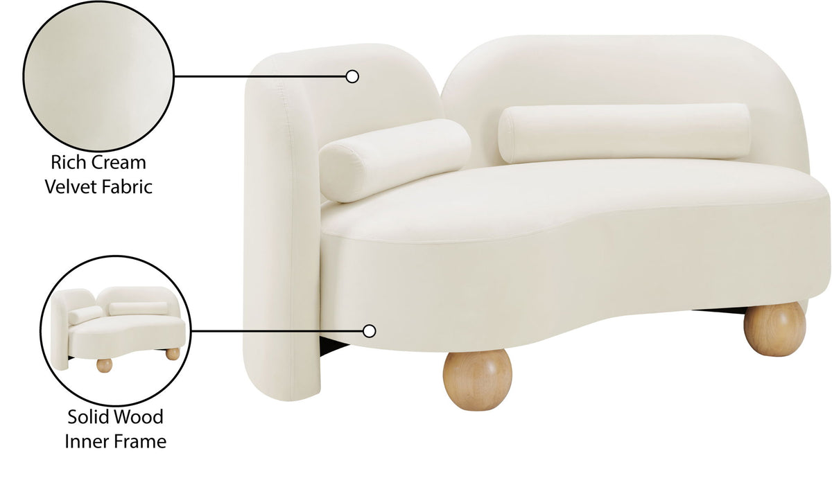 Daphne - Velvet Loveseat