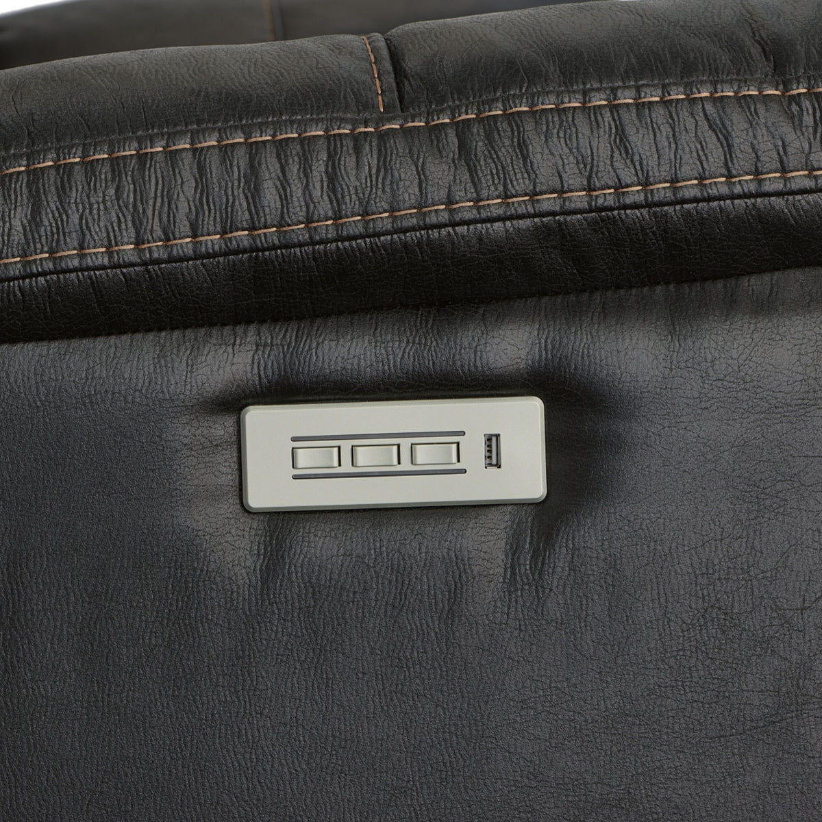Clive - Power Reclining Loveseat