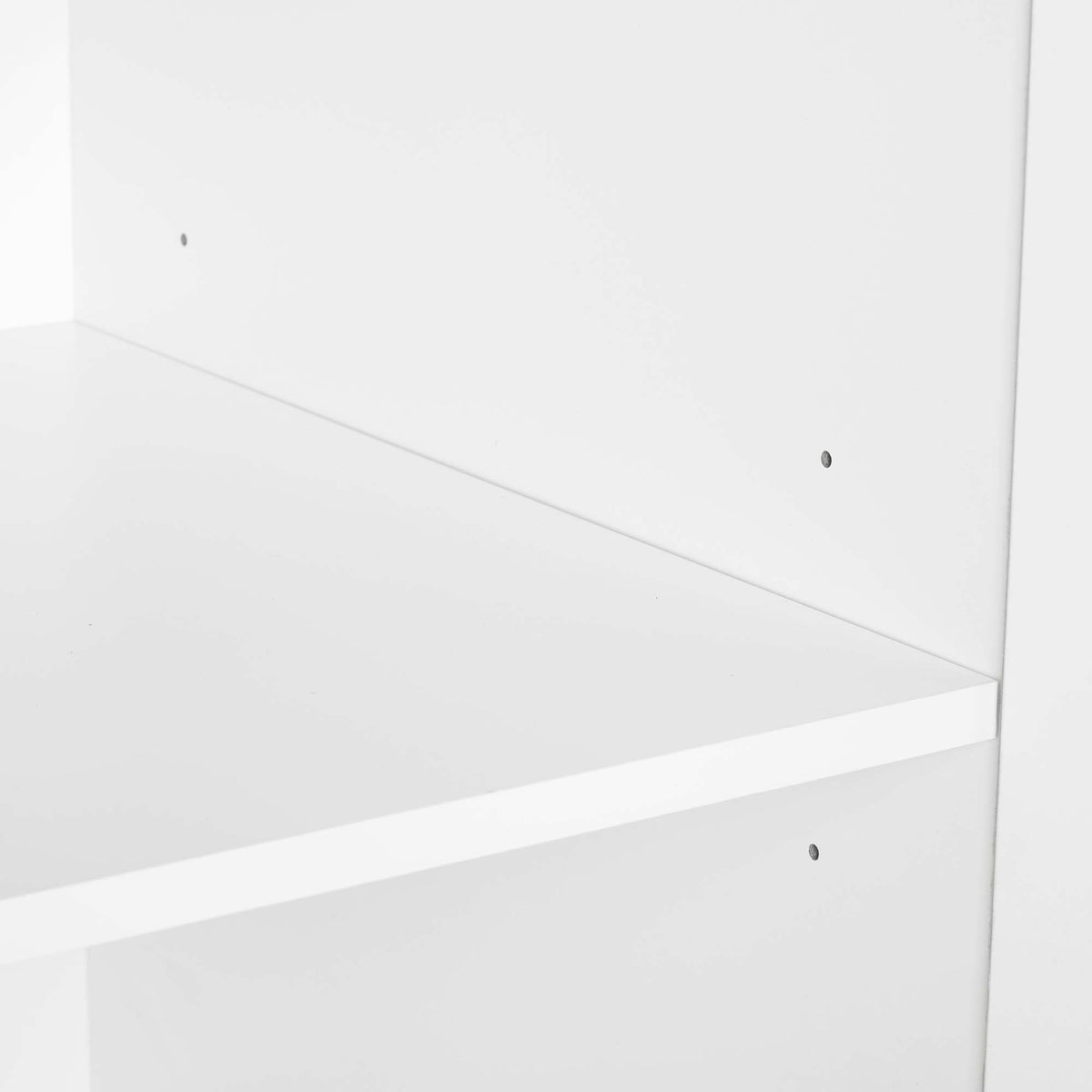 Manhattan Lee - Wardrobe Closet