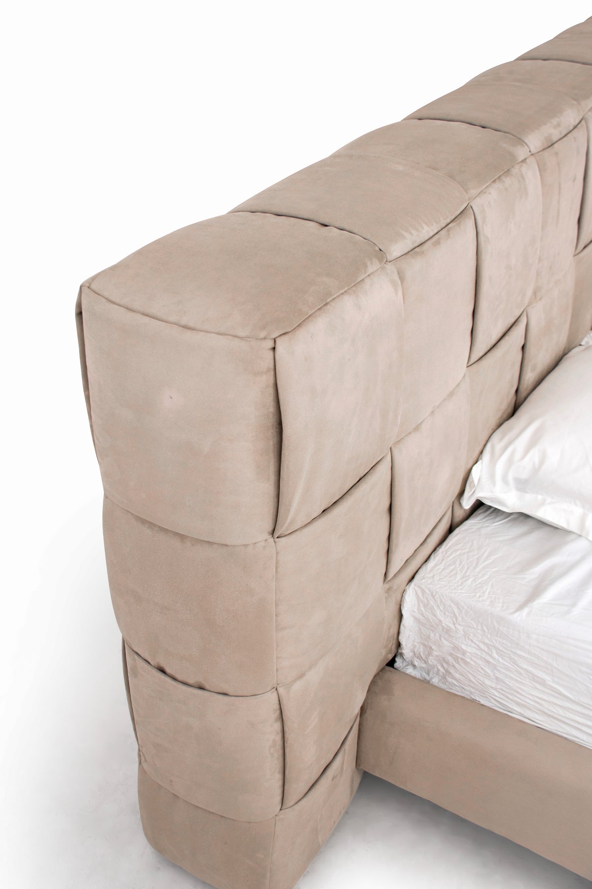 Queen McKamey - Modern Beige Fabric Bed by VIG Furniture - View 3