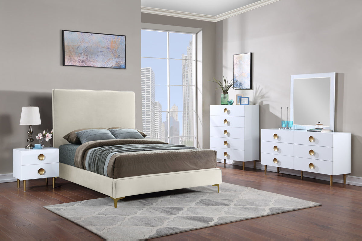 Zayne - Chest