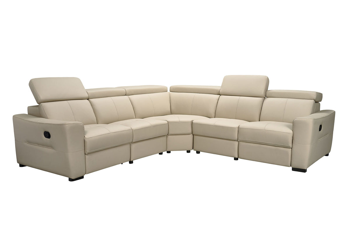 6021 - Sectional With Manual Recliners