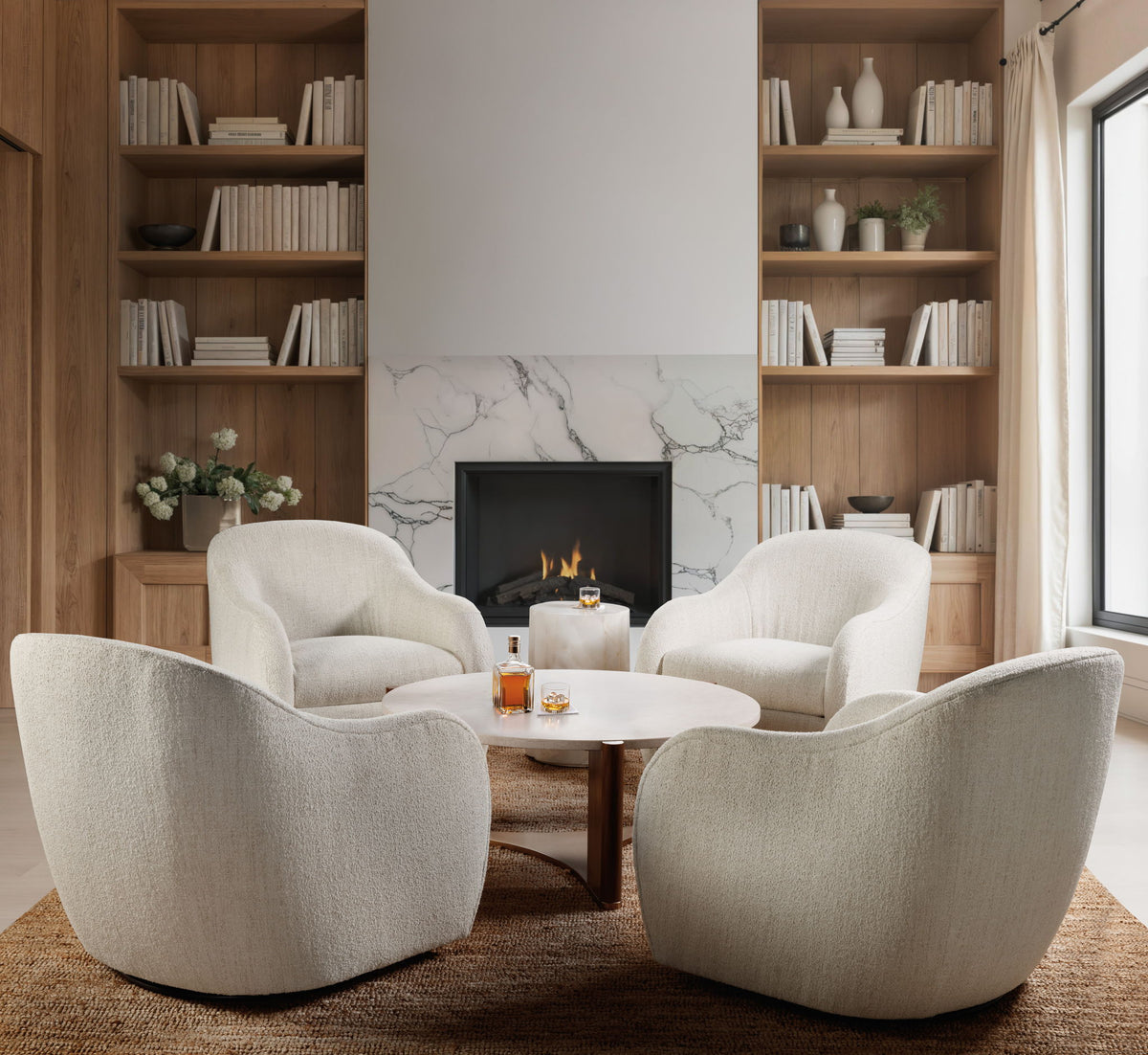 Eleana - Round Table