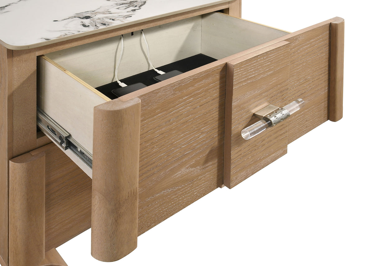 Leanne 4-piece Eastern King Bedroom Set Light Oak