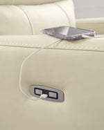 Pennacle Pier - Power Recliner With Adjustable Headrest