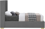 Royce - Bed