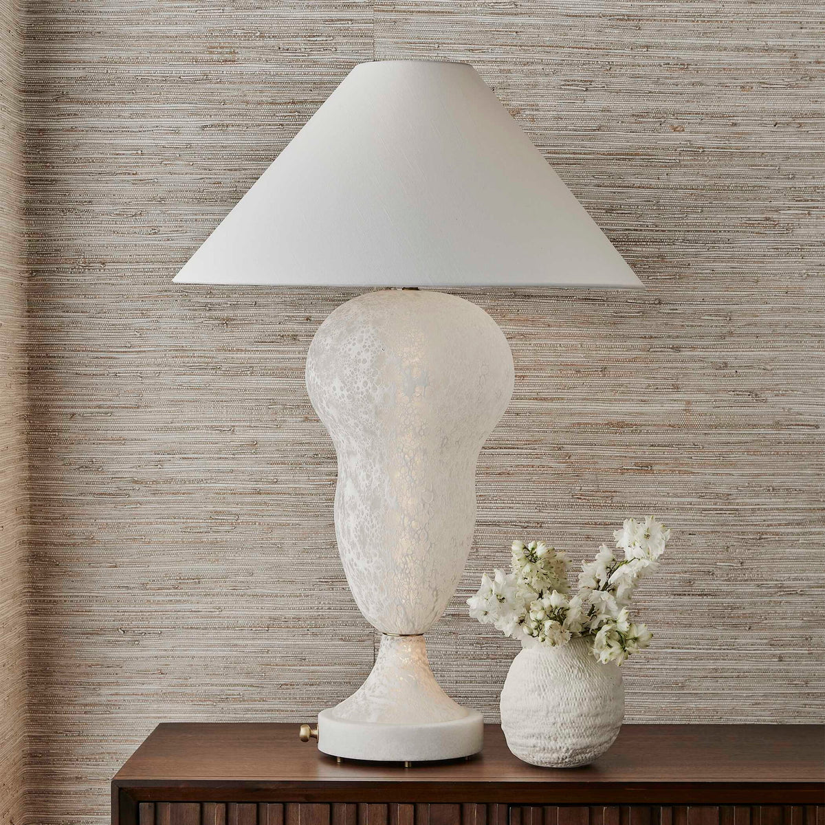 Voluptuous - Table Lamp - White