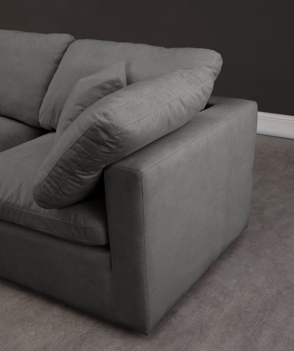 Plush - 5 Piece Modular Sectional