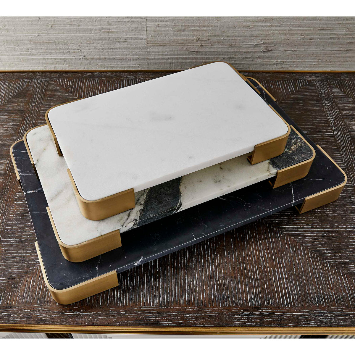 Elevated - Large Tray/Plateau