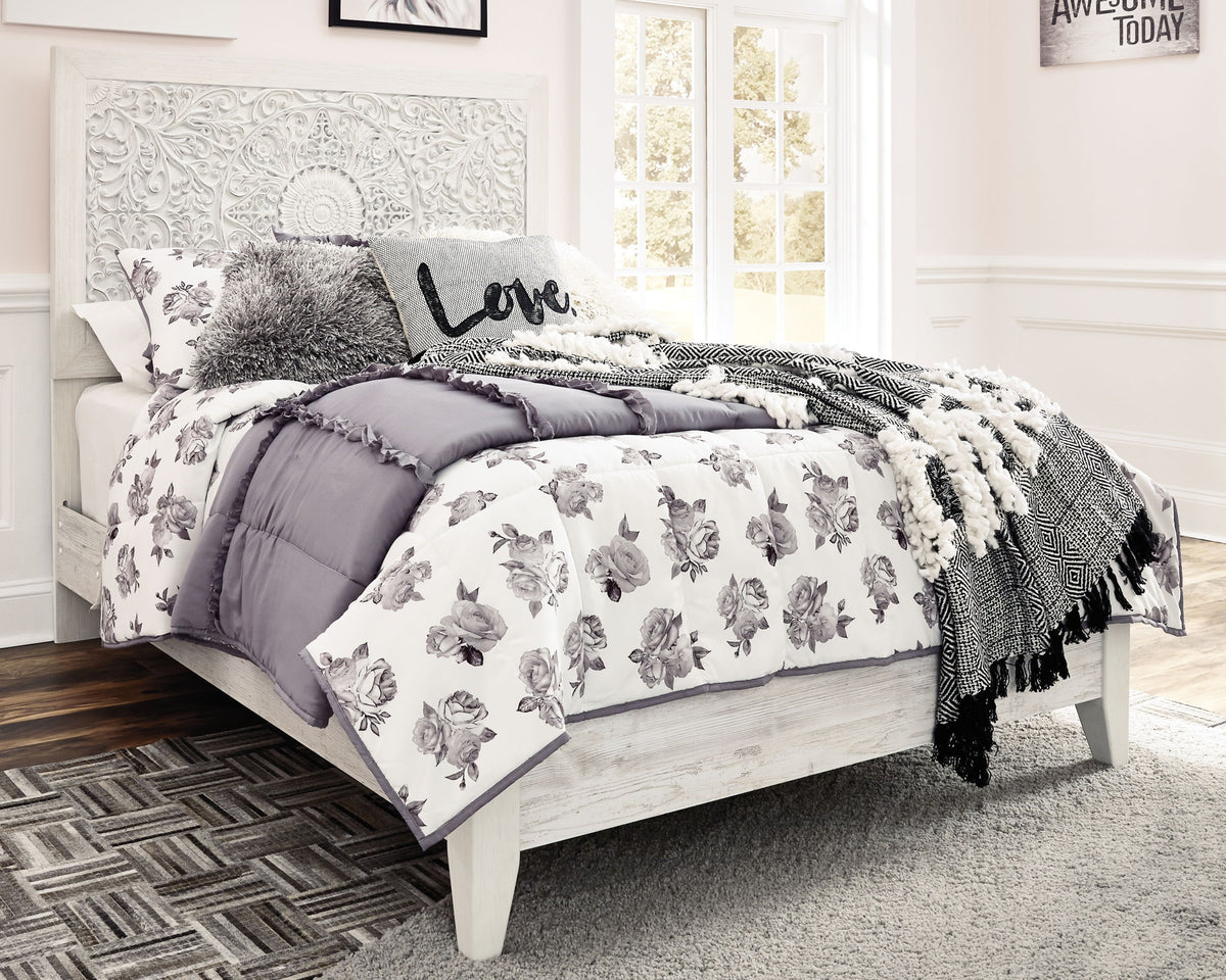 Paxberry - Panel Bed