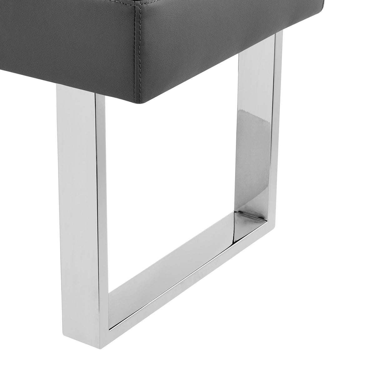 Amanda - Bench