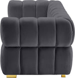 Gwen - Loveseat