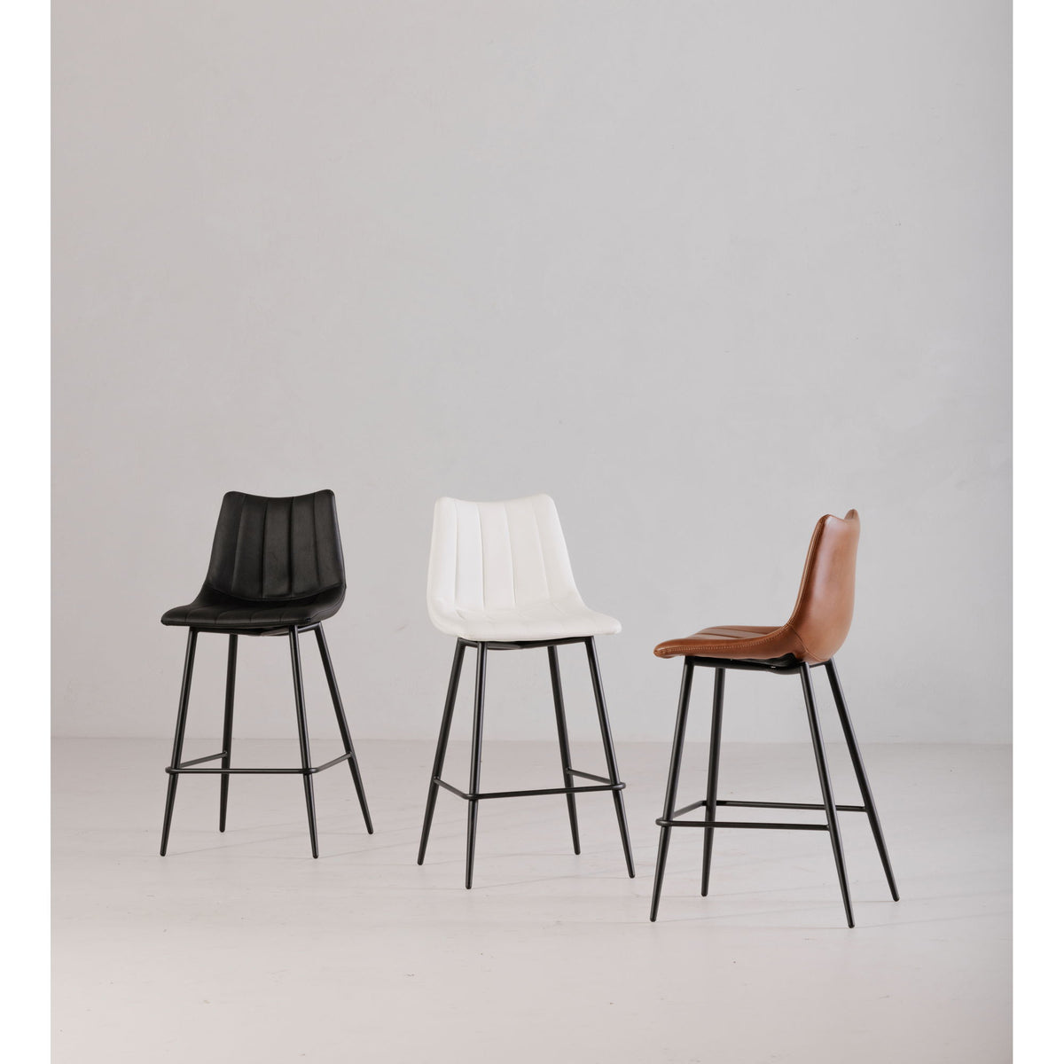 Alibi - Counter Stool (Set of 2) - Brown