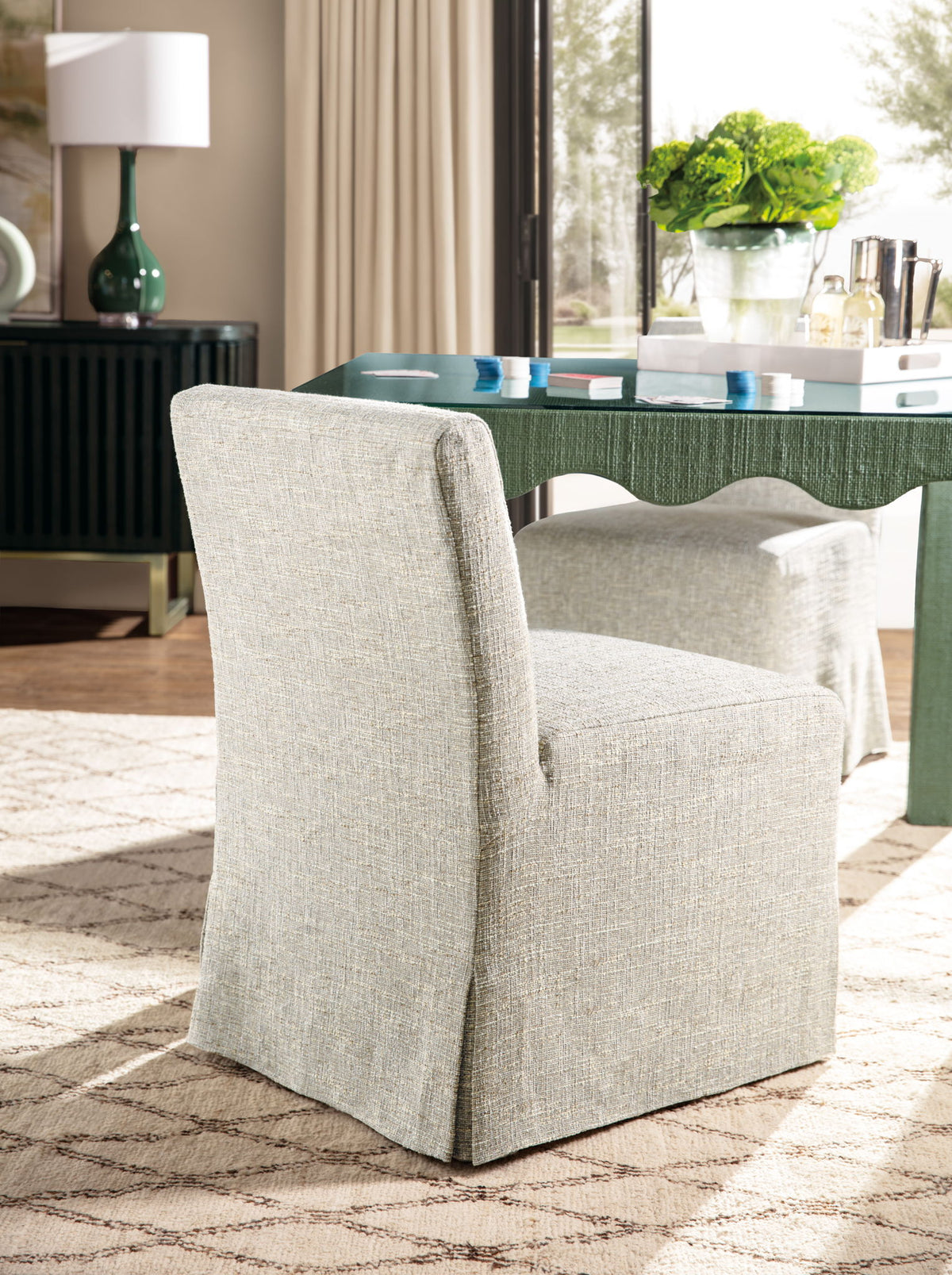 Commerce And Market - Easton Entertainment Console