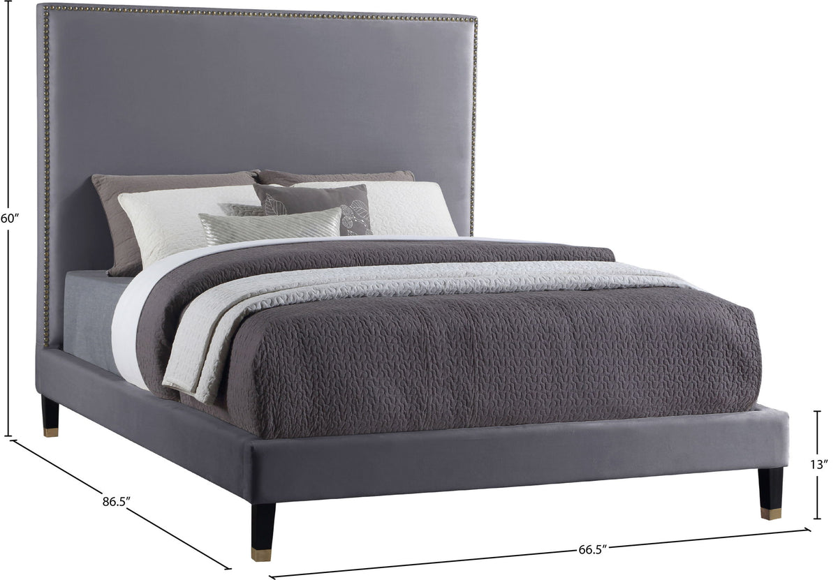 Harlie - Bed