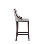 Manhattan Fifth Avenue - Barstool