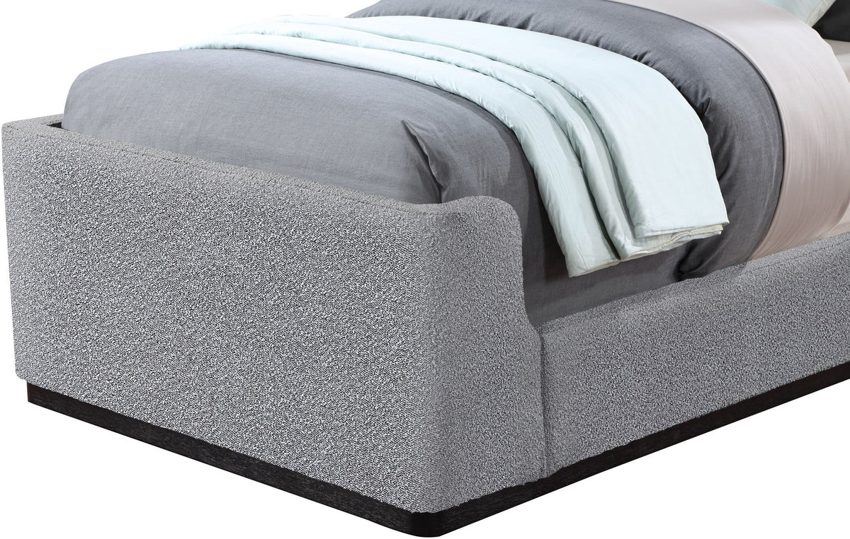 Oliver - Bed