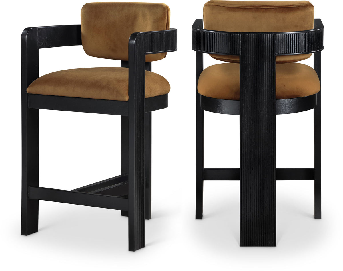 Sacha - Velvet Stool With Black Base
