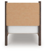 Pamytta - Panel Platform Bedroom Set