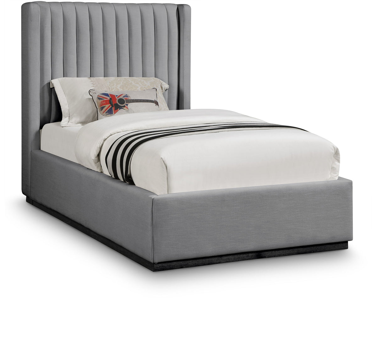 Logan - Bed