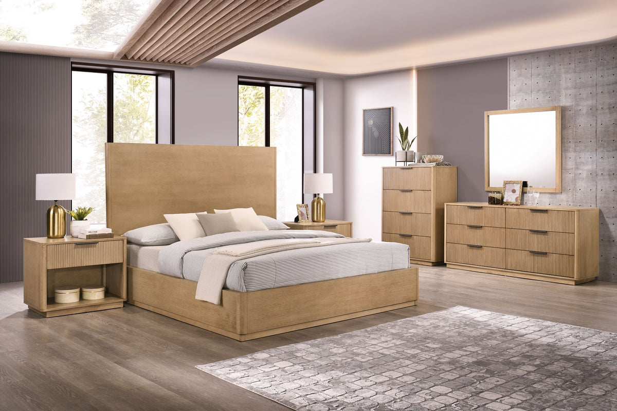 Santa Monica - Modern Natural Oak Nightstand by VIG Furniture - View 10