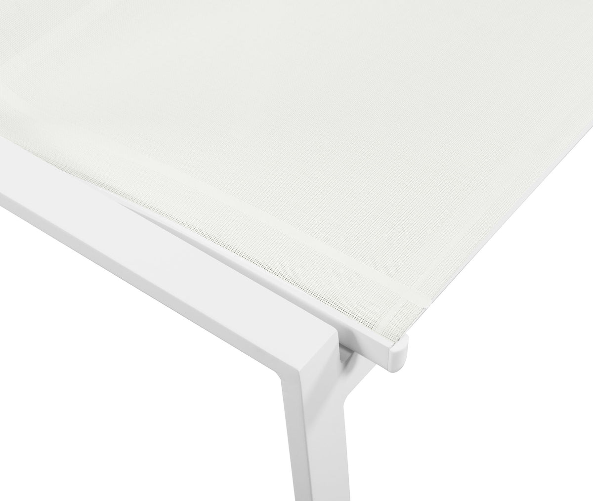 Nizuc - Outdoor Patio Dining Chair With White Frame (Set of 2)