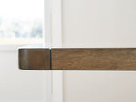 Cabalynn - Rectangular Dining Room Table