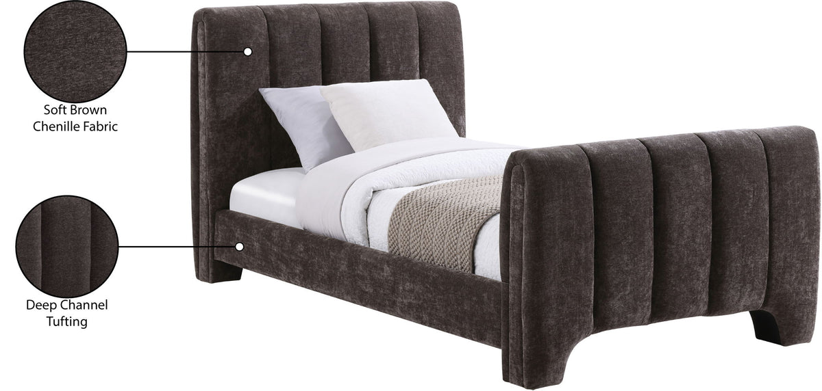 Camila - Bed