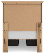 Makidern - Panel Storage Bed