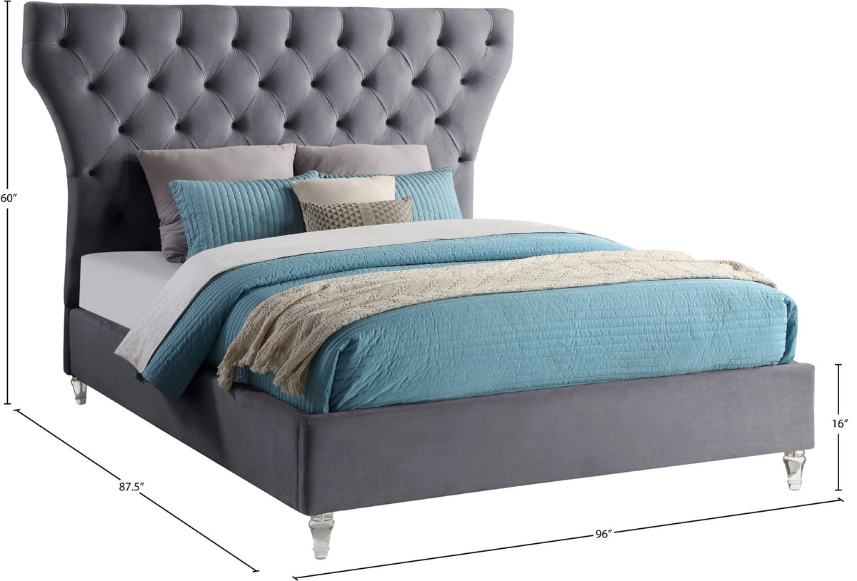 Kira - Bed