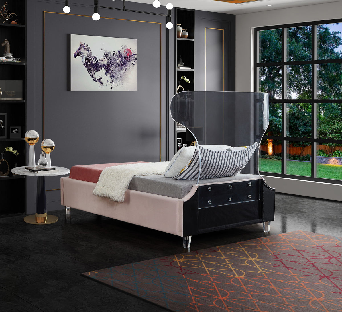 Ghost - Bed