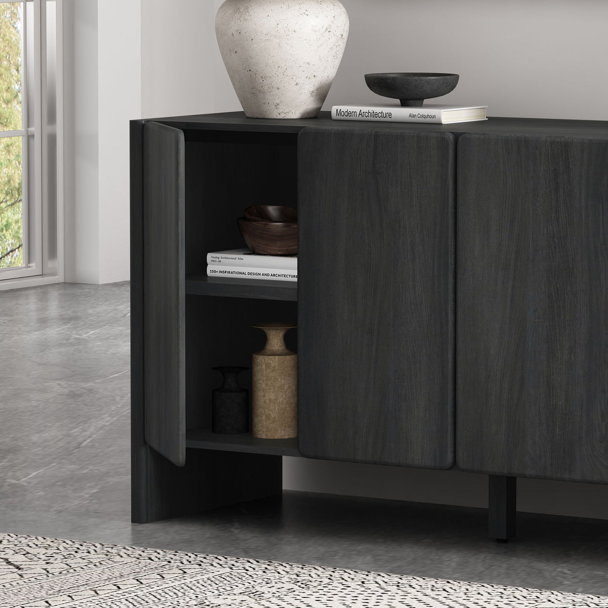 Manhattan Linda - Sideboard