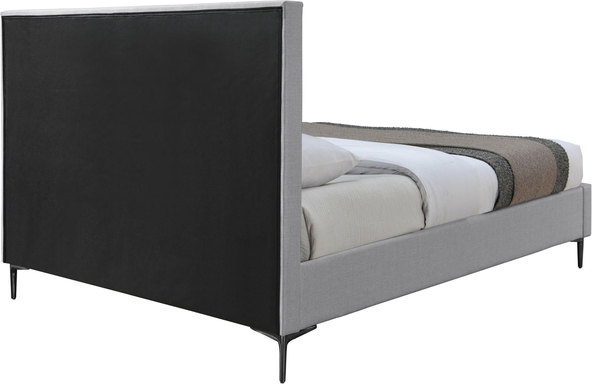Hunter - Bed