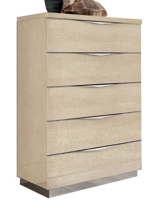 Platinum - Wood Chest