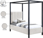 Kelly - Bed