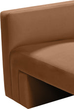 Henson - Sofa - Saddle