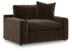 Maxton Heights - Chair And A Half