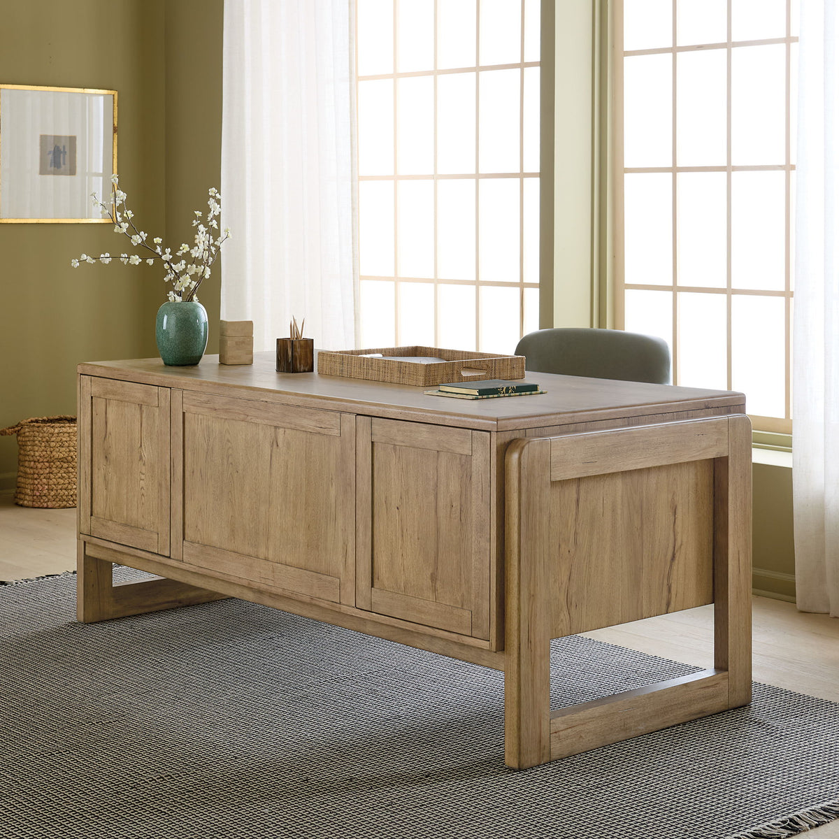 Home Office - Executive Desk - Light Brown