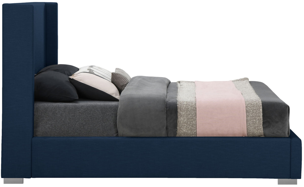 Royce - Bed