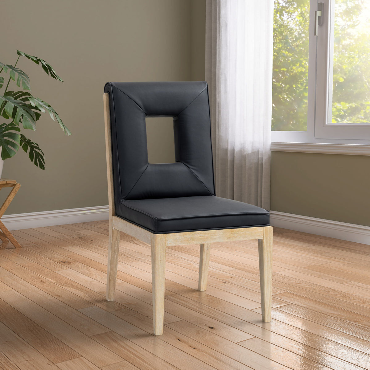 Gwendolyn - Faux Leather Dining Side Chair With Natural Frame (Set of 2)