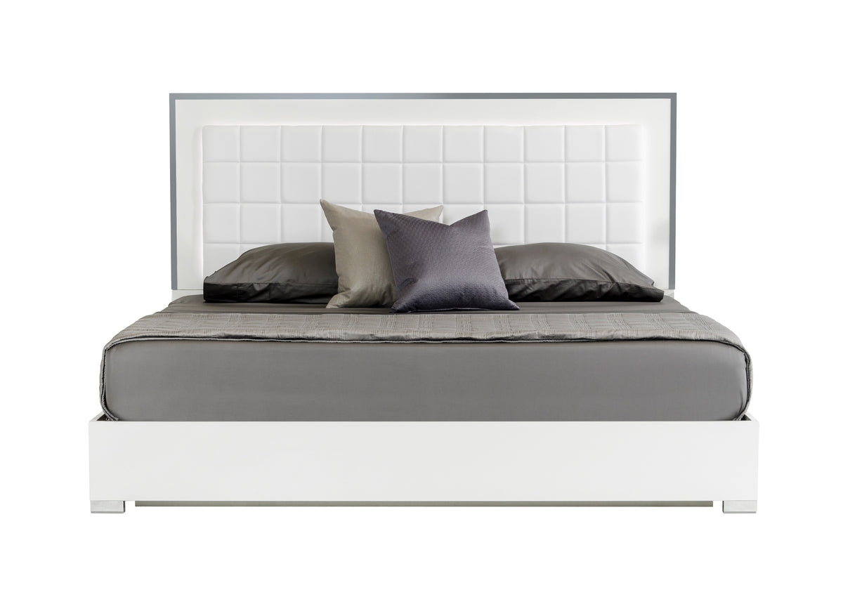 San Marino Modern White Bed by VIG Furniture - View 1
